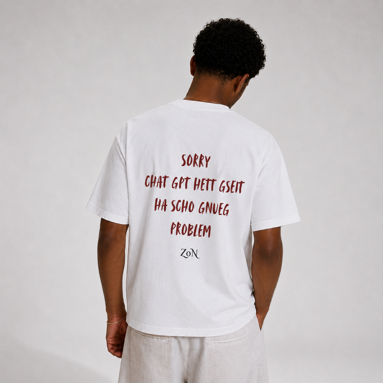 Chat GPT hett gseit ha scho gnueg Problem - Streetwear T-Shirt
